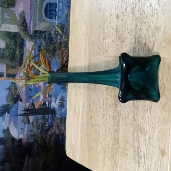 🇺🇸Vintage 16" Hand blown Green Glass Vase B&B Glass Rare Made In U.S.A. - Picture 9 of 12